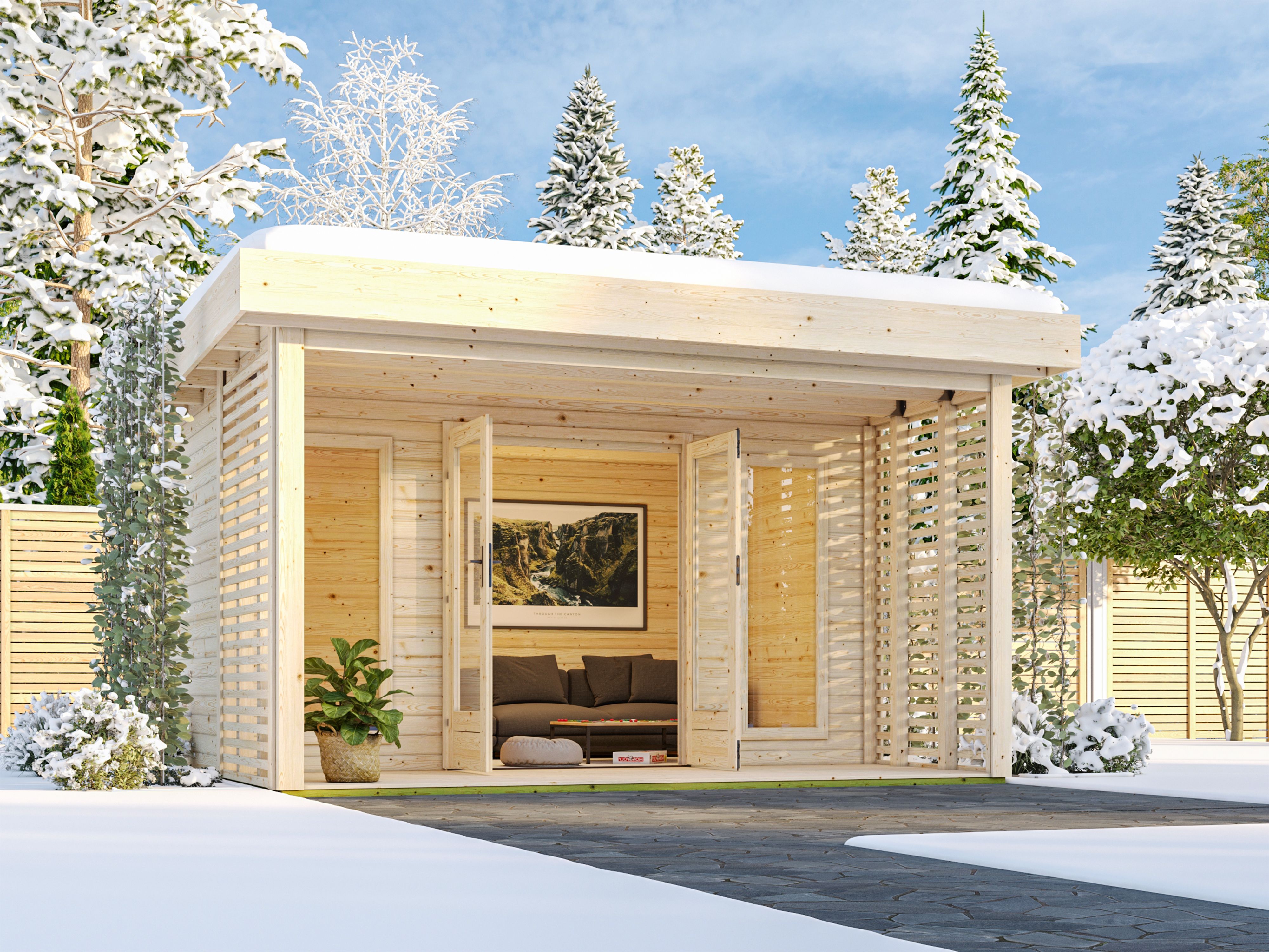 Karibu großes Poolhaus Gatenhaus Chione aus Holz, im Garten aufgebaut
